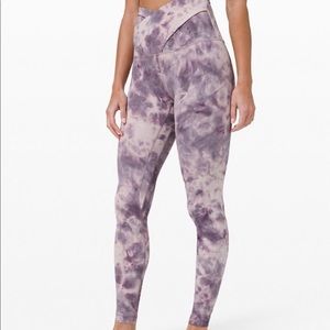 Lululemon Criss Cross Waist Align - Diamond Dye